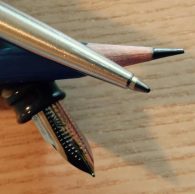 cropped-pens-and-pencil.jpg